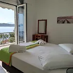 Korakias Seaview Semesterbostad
