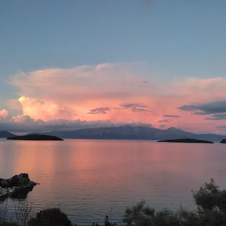 Feriehus Korakias Seaview *