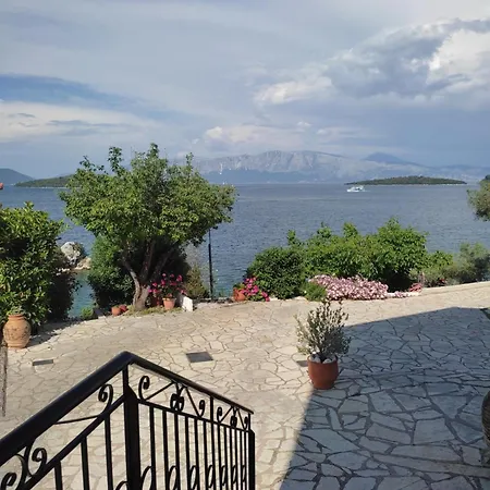 Dom wakacyjny Korakias Seaview Yénion