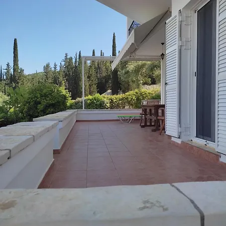 Dom wakacyjny Korakias Seaview Yénion