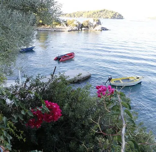 Korakias Seaview * Yénion